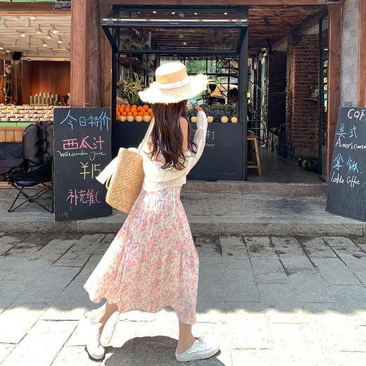 【189元任选2件】最后一波现货！紫粉色碎花吊带长裙 商品图4