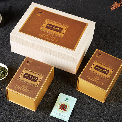 云岭茶业永川秀芽2024年新茶 明前绿茶茶叶礼盒高档(珍芽)茶叶送礼102g 高档木质礼盒102g 商品图4