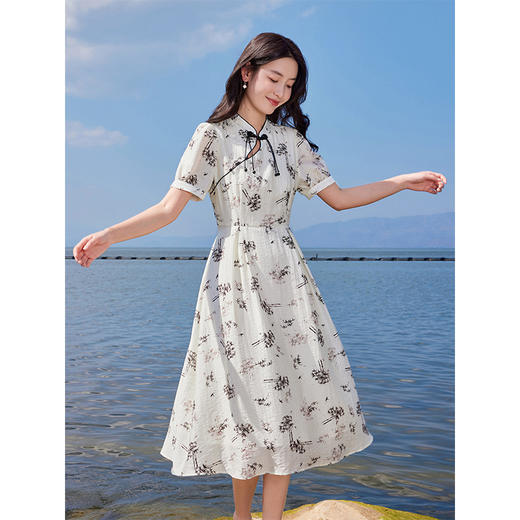 【专属特价】熙世界2025夏装新款中式墨竹碎花亚麻连衣裙高级感复古国风裙子 商品图1