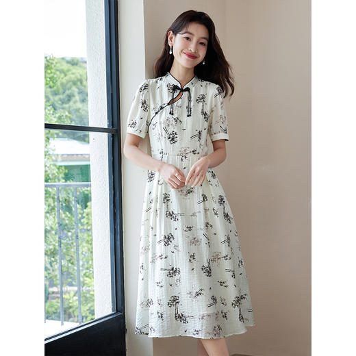 【专属特价】熙世界2025夏装新款中式墨竹碎花亚麻连衣裙高级感复古国风裙子 商品图0