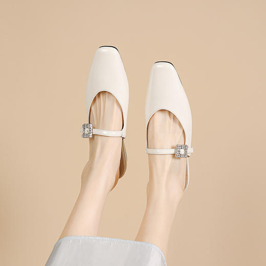 品质好货 | Safiya/索菲娅2024夏时尚气质低跟水钻方头拖鞋穆勒拖 SF42110708 商品图11