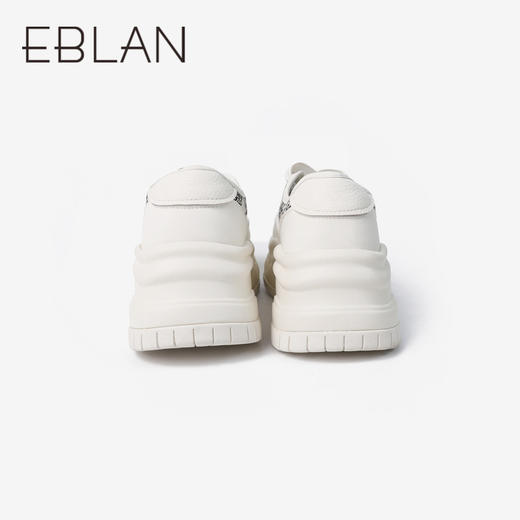 伊伴秋季单鞋B24427272 商品图3