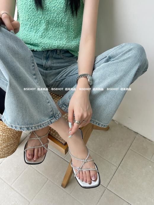 新品粗跟带钻时装凉鞋689B42594（W） 商品图8