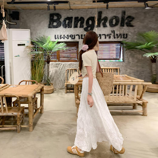 <曾小咸推荐>【夏日悸动】浅黄色T恤+休闲裤+半身裙 商品图4