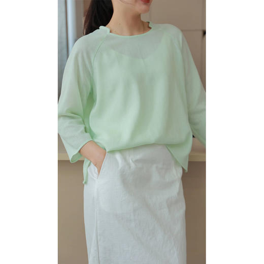 聼雨-套装（套头衫24708665-酂白+半身裙24706344-缟羽） 商品图2