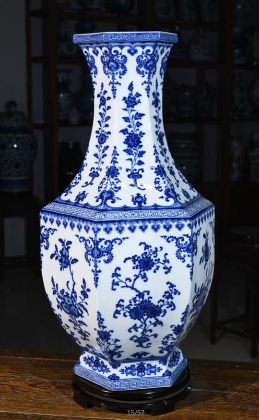 柴窑青花花卉六方瓶 商品图0