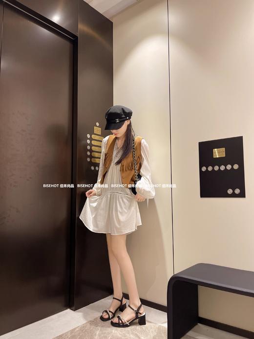 新品粗跟百搭时尚凉鞋909B42588（W） 商品图1