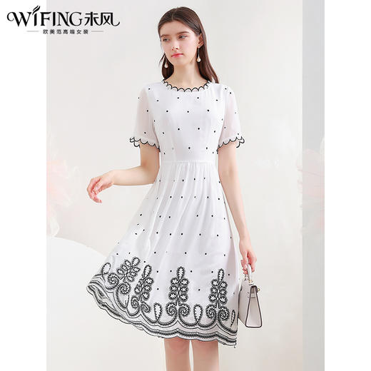 未风白色波点雪纺连衣裙女夏2025年夏季新款修身优雅气质短袖裙子 商品图0