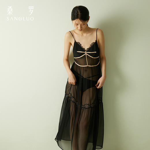 桑罗真丝蕾丝吊带睡裙法式V领黑色轻性感微透镂空约会战衣 商品图0