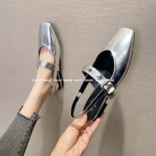 新品女士平底百搭潮流后空鞋845B42569（W） 商品图2