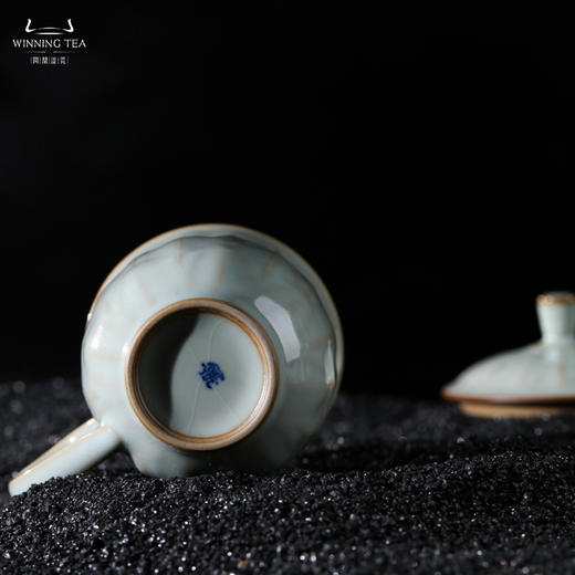 问鼎天青帷幄莲瓣老板杯汝窑 商品图2