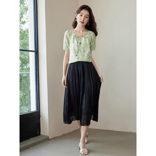 【专属特价】熙世界《青竹烟雨》新中式国风印花衬衫夏短袖流苏盘扣绿色上衣 商品图3