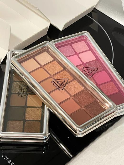 氛围感拿捏新款san𝐂𝐄12色眼影盘 商品图2