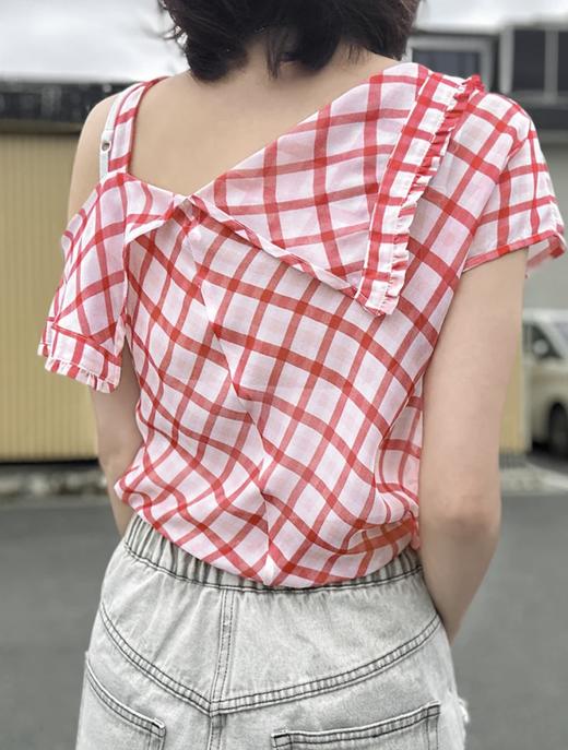 TYNVIE 不规则肩带上衣 商品图5