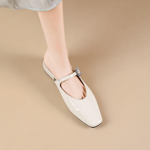 品质好货 | Safiya/索菲娅2024夏时尚气质低跟水钻方头拖鞋穆勒拖 SF42110708 商品图13