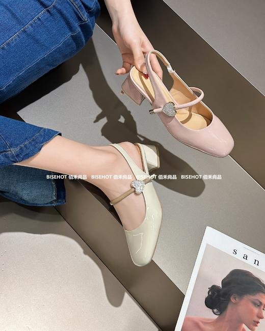 新品粗跟时尚百搭后空中控鞋547B42580（W） 商品图3