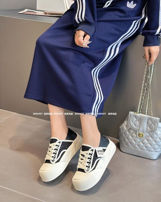 新品发泡厚底轻便柔软百搭休闲鞋997B42501（W） 商品图3