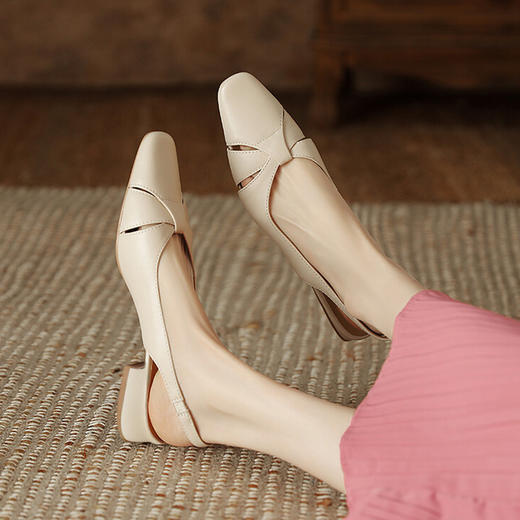 品质好货|Safiya/索菲娅2024新品夏季后空羊皮法式低跟凉鞋 SF42114728 商品图2