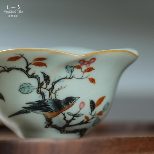 问鼎汝瓷鼎峰系列天青老款雨荷杯（鸟啼花趣） 商品图3