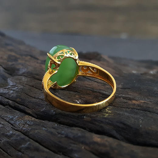 【天然正品】AU750黄金镶天然苹果绿无黑点蛋面和田玉戒指080524NJ11 商品图3