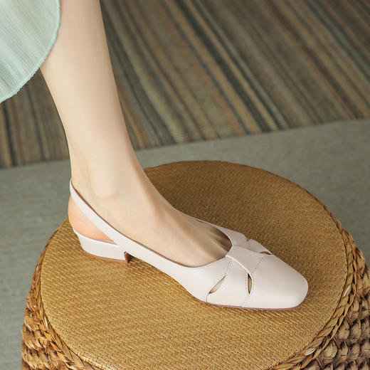 品质好货|Safiya/索菲娅2024新品夏季后空羊皮法式低跟凉鞋 SF42114728 商品图0