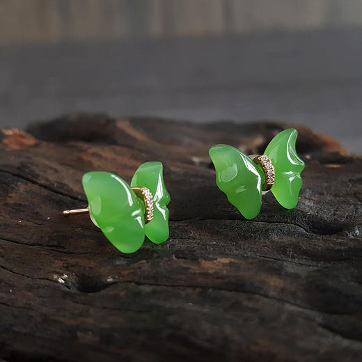 【天然正品】天然苹果绿蝴蝶造型和田玉碧玉AU750精品玫瑰金镶钻耳钉10.2*11.7*15.2MM（皆取最大值）040124XY02特价 商品图2