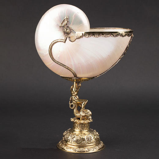 独角鹿西洋古董1600年代英国伊丽莎白一世时期出品古希腊神话主题银镀金装饰鹦鹉螺杯摆件 商品图1