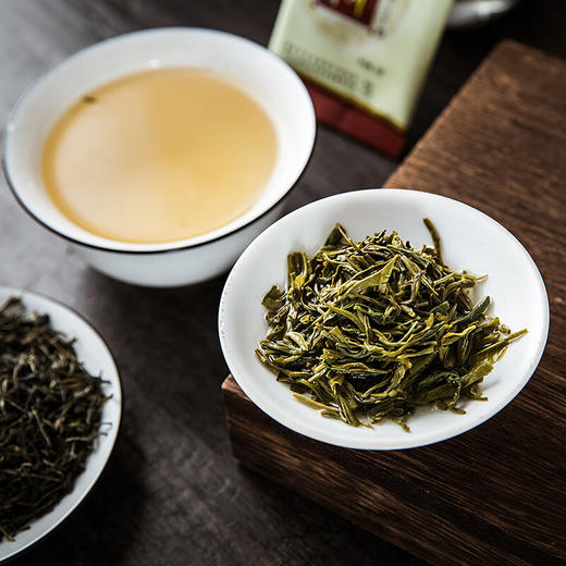 云岭茶业永川秀芽绿茶2024新茶高端(特川)茶叶礼盒装明前送人送礼 高端礼盒150g 商品图4