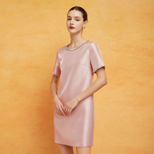 PF8B7斯尔丽2024新款清爽透气H型气质小香短袖撞色镶钻经典显瘦连衣裙 商品图2
