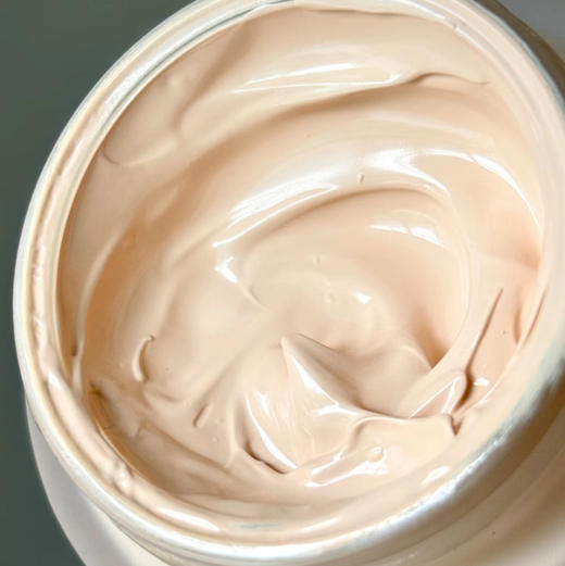 新款金盖 suqqu苏酷粉霜粉底霜 粉底液  细腻持久服帖 110/105/205色号 商品图9