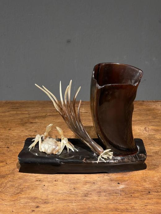 牛角巧雕案头笔筒摆件，顺丰包邮 商品图9