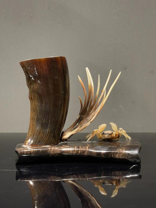 牛角巧雕案头笔筒摆件，顺丰包邮 商品图2