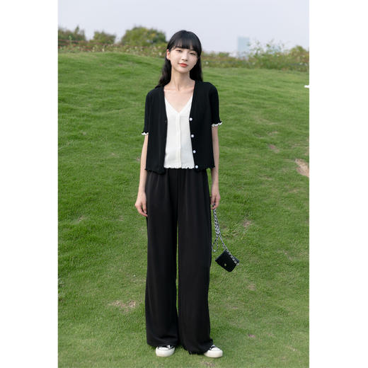 鹿向南 假两件针织衫女夏新款设计感小众V领撞色短袖开衫上衣LXN18753 商品图2