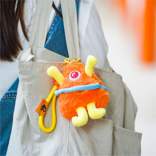 咔哒心系列毛绒钥匙链 商品图1