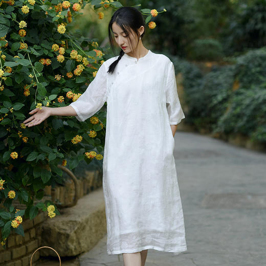 新中式改良旗袍连衣裙，中国风苎麻复古刺绣茶服QM-6231 商品图0