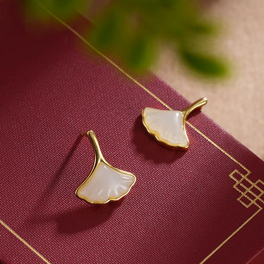 子佩集S925银【东风银杏】耳钉【ED02859】纯银古法银和田玉银杏镀金2405 商品图0