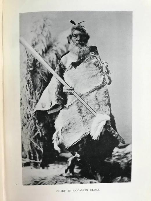 1924年 与毛利人一起的一年：他们的艺术与习俗研究 数十幅插图 漆布精装18开 商品图14