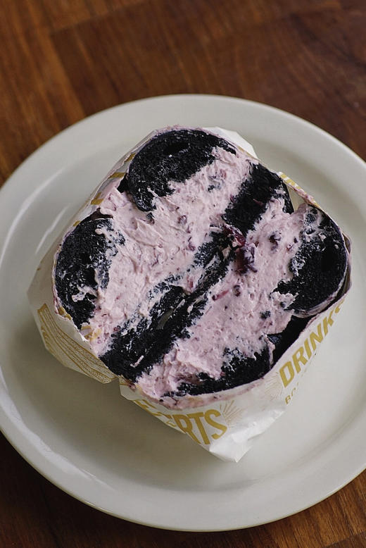 杨梅乳酪贝果 商品图0