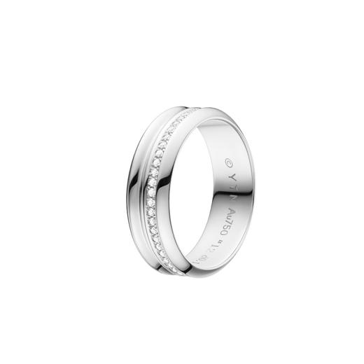 「屹」山棱戒指 - 三重钻石 商品图4