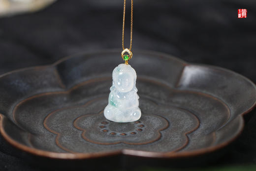 天然翡翠【宝宝佛】 镶嵌：18k 金扣 商品图3