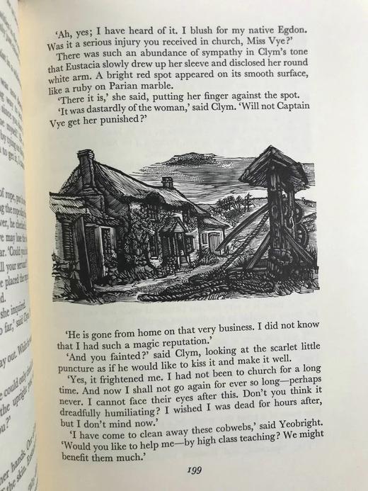 托马斯·哈代《还乡》（1986） 数十幅木版画插图 精装18开带书匣 商品图10