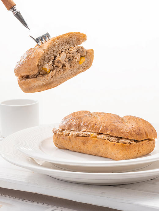 【领券下单】德芮面包公司 黑麦金枪鱼三明治 3个/盒 商品图1