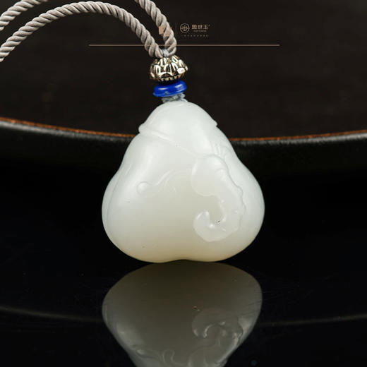 新疆国玉盟世玉和田玉羊脂玉挂件（莲蓬）【带证书·顺丰物流】 商品图5