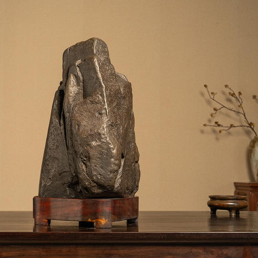 清 蒋廷锡赵之琛罗振玉王仁堪四款灵璧石文房赏石（红木座） 商品图4