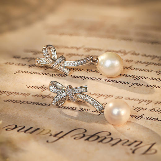 Manreya玛芮雅“梦蝶”法式巴洛克珍珠耳环 商品图5