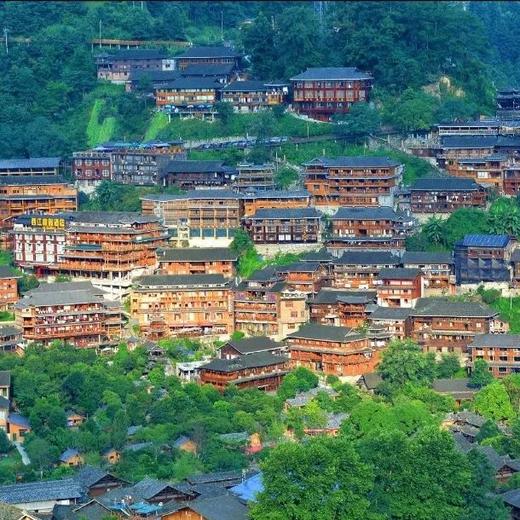 边玩边养老丨漫游荔波，住5钻江景酒店，观翡翠大小七孔，在“人间洗肺地”享天然氧吧！ 商品图5