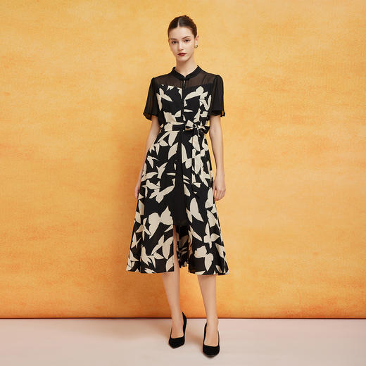PF8B4斯尔丽2024新款改良旗袍式宽松版显瘦撞色印花浪漫气质连衣裙 商品图3