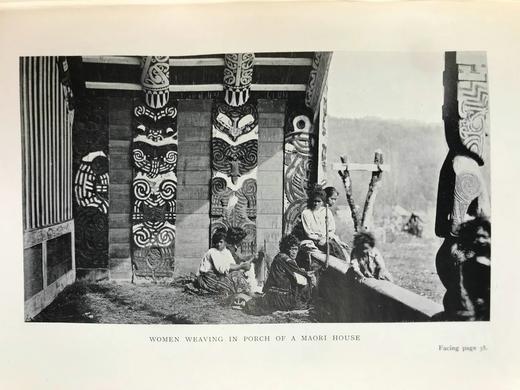 1924年 与毛利人一起的一年：他们的艺术与习俗研究 数十幅插图 漆布精装18开 商品图12