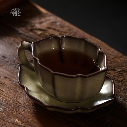 问鼎哥窑宝相咖啡杯碟组 商品图0