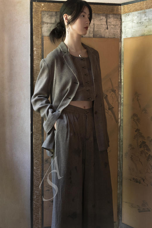 Mutedance  灰棕色柞丝西装外套 商品图1